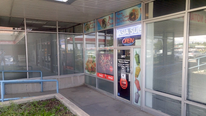 Experience authentic Vietnamese cuisine at Asia Submarine in Calgary SE